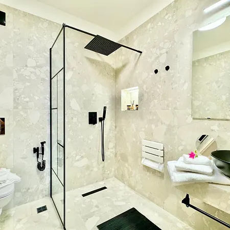 Domenico Morani Luxury Concept By Dadovillas Villa