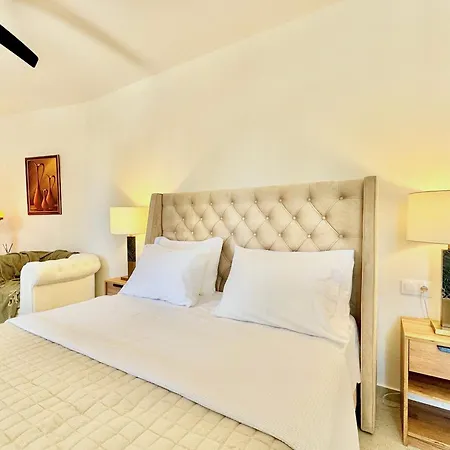 Villa Domenico Morani Luxury Concept With Private Pool By Dadovillas