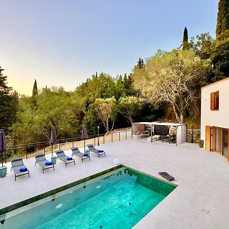 Domenico Morani Luxury Concept With Private Pool By Dadovillas ヴィラ Gastouri (Corfu)