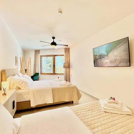 Domenico Morani Luxury Concept With Private Pool By Dadovillas Gastouri (Corfu)