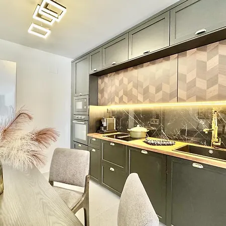 Domenico Morani Luxury Concept With Private Pool By Dadovillas