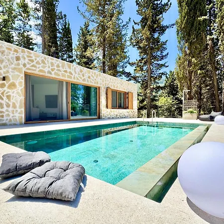 Domenico Morani Luxury Concept With Private Pool By Dadovillas Gastouri (Corfu)
