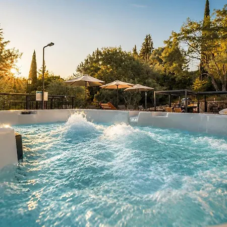 Domenico Morani Luxury Concept With Private Pool By Dadovillas Gastouri (Corfu)