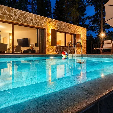 Villa Domenico Morani Luxury Concept With Private Pool By Dadovillas