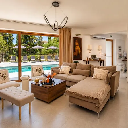 Domenico Morani Luxury Concept With Private Pool By Dadovillas Villa