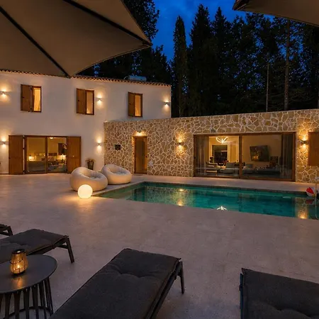 Domenico Morani Luxury Concept With Private Pool By Dadovillas Villa *