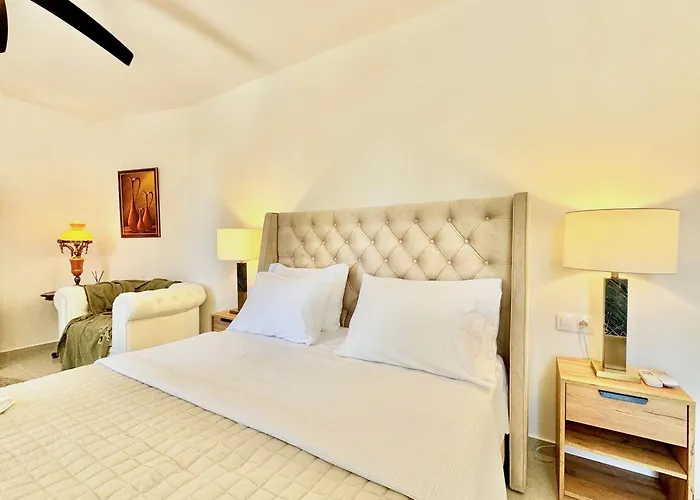 Villa Domenico Morani Luxury Concept With Private Pool By Dadovillas