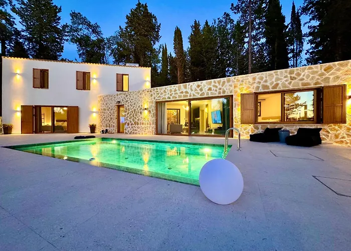 Villa Domenico Morani Luxury Concept With Private Pool By Dadovillas *