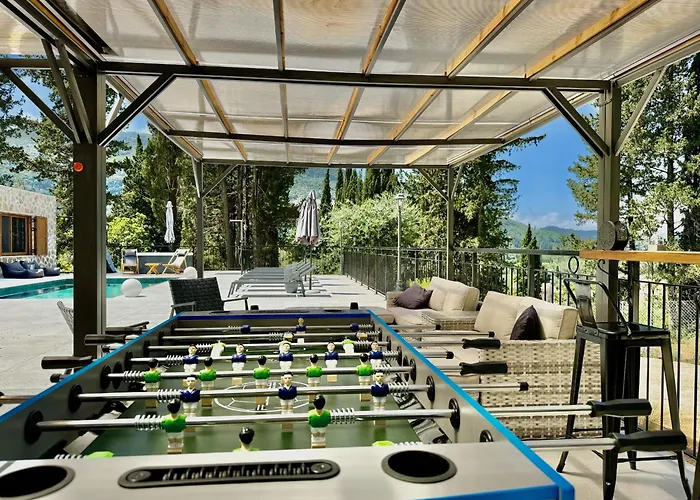 Domenico Morani Luxury Concept With Private Pool By Dadovillas *